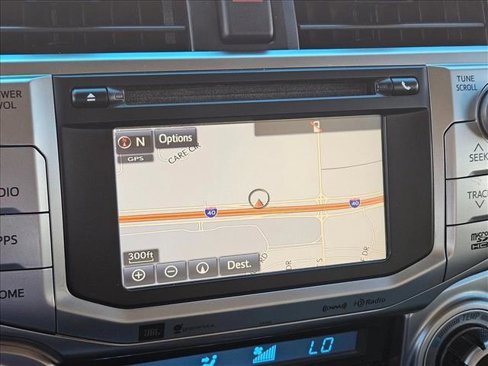 Used 2018 Toyota 4Runner Limited image 15
