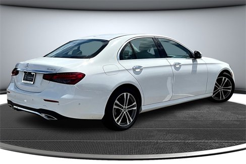 Used 2021 Mercedes-Benz E 350 4MATIC Sedan w/ Premium Package image 6