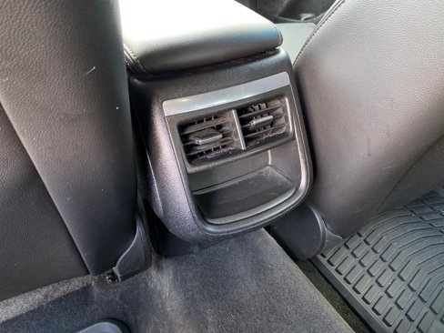 Used 2016 Chevrolet Impala LT image 17
