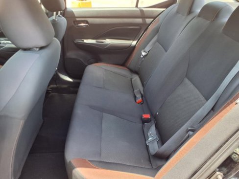 Used 2021 Nissan Versa SR image 18