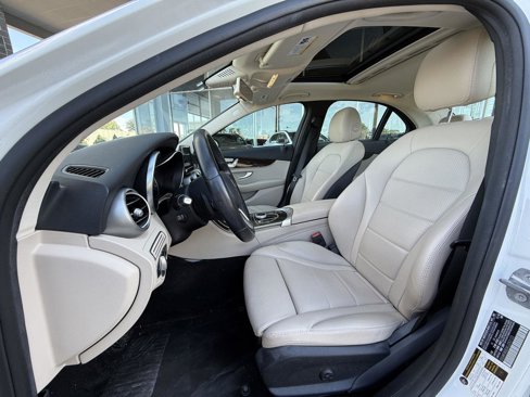 Used 2019 Mercedes-Benz C 300 4MATIC Sedan image 12