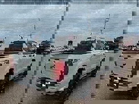 Certified 2022 Ford Ranger XLT w/ Equipment Group 302A High image 2