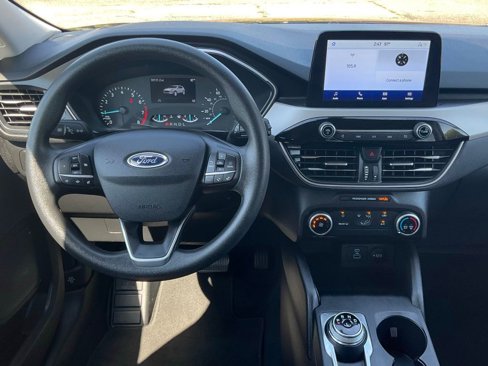 Certified 2022 Ford Escape SE w/ SE Sport Appearance Package image 26