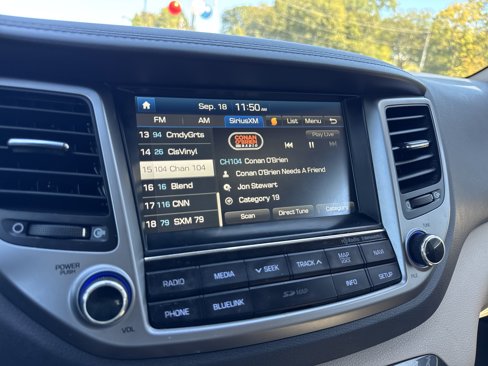 Used 2016 Hyundai Tucson Limited w/ Option Group 03 image 18