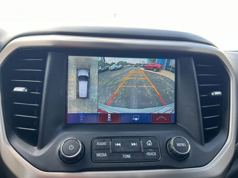 Used 2017 GMC Acadia Denali w/ Technology Package image 14
