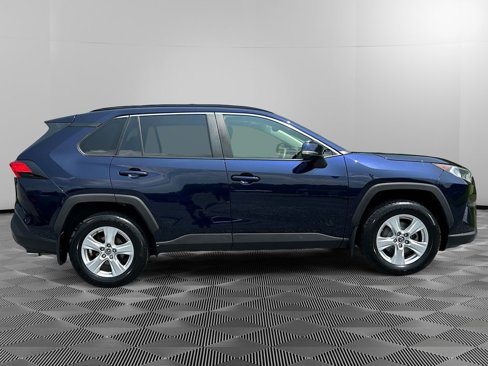 Used 2019 Toyota RAV4 XLE image 8