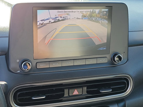 Certified 2023 Hyundai Kona SEL image 9