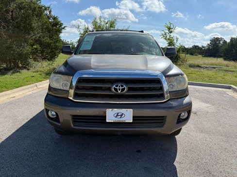 Used 2012 Toyota Sequoia SR5 image 2