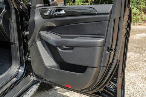 Used 2018 Mercedes-Benz GLE 350 w/ Premium 1 Package image 45