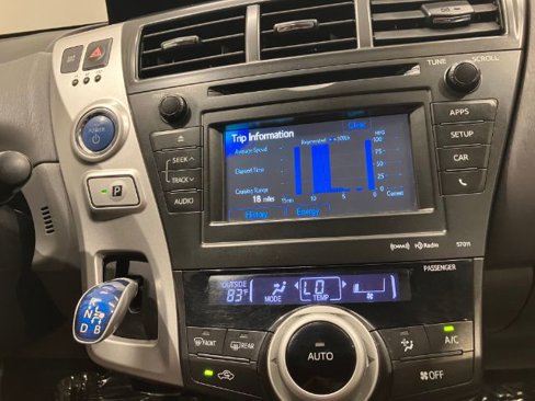 Used 2012 Toyota Prius V Five image 30