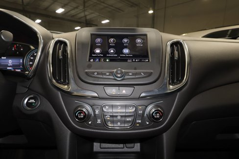 Certified 2024 Chevrolet Equinox LT w/ LPO, Floor Liner Package image 16