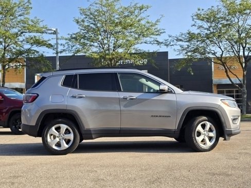 Used 2020 Jeep Compass Latitude w/ Cold Weather Group image 24