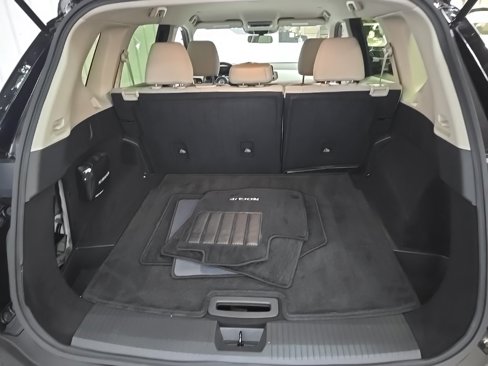 Used 2023 Nissan Rogue SV image 11