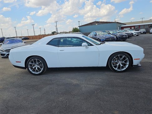 Used 2023 Dodge Challenger GT image 9