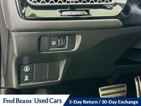 Used 2023 Honda Civic Sport image 11