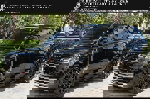 Used 2023 Land Rover Range Rover SE image 1