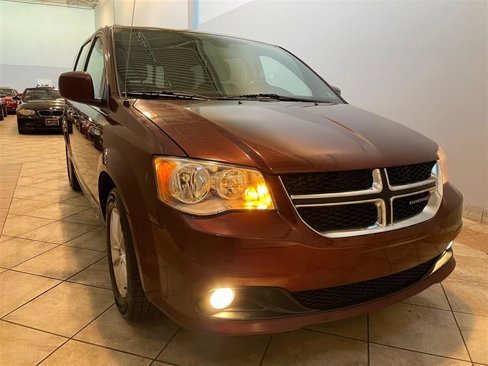 Used 2019 Dodge Grand Caravan SXT image 44