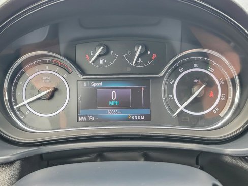 Used 2016 Buick Regal image 11