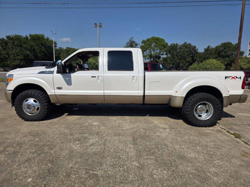 Used 2011 Ford F350 King Ranch w/ King Ranch w/Chrome Pkg image 10