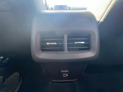 Used 2020 Chevrolet Equinox LT image 20