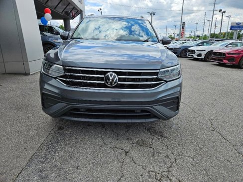 Used 2024 Volkswagen Tiguan S image 9