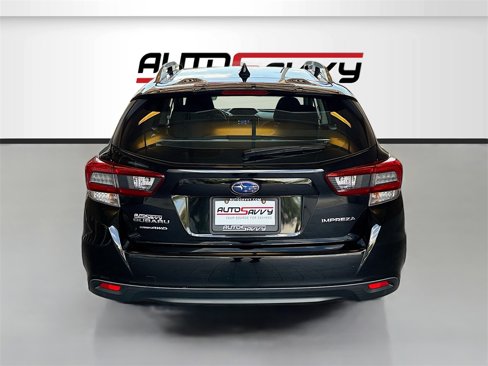Used 2022 Subaru Impreza 2.0i Premium image 6