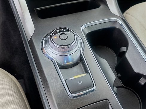 Used 2018 Ford Fusion S image 16