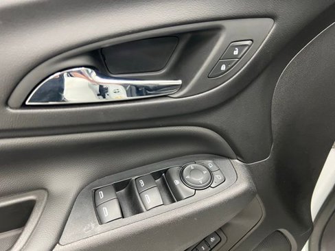 Used 2019 Chevrolet Equinox Premier image 24