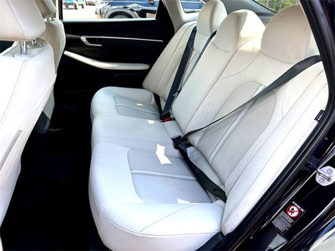 Used 2023 Hyundai Sonata SE w/ Cargo Package image 24
