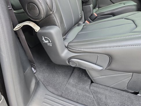 New 2026 Chrysler Voyager LX image 57
