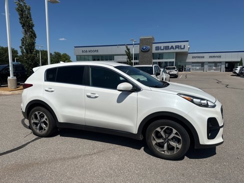 Used 2022 Kia Sportage LX image 1
