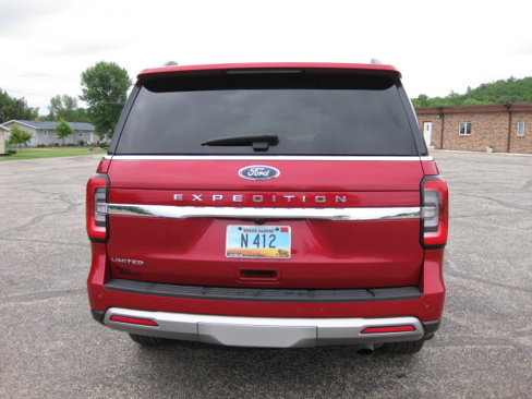 Used 2022 Ford Expedition Limited image 7