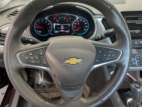 Used 2016 Chevrolet Malibu Premier w/ Driver Confidence Package II image 10