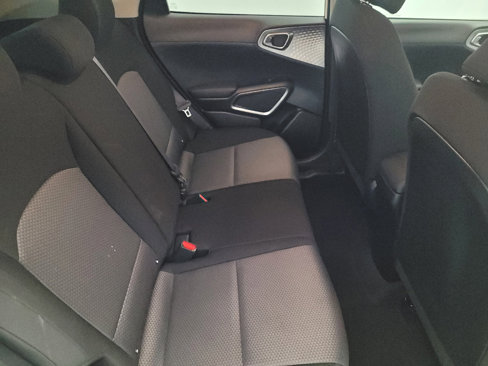 Used 2023 Kia Soul LX w/ LX Technology Package image 19