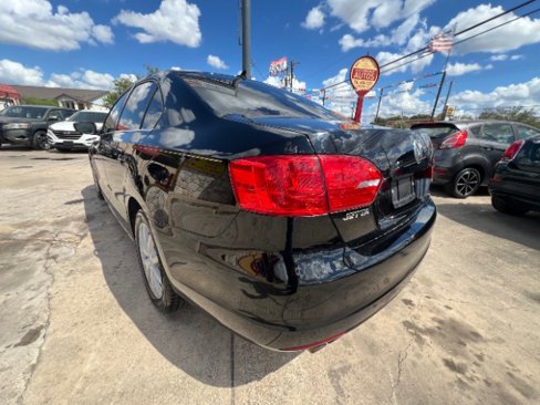 Used 2014 Volkswagen Jetta SE image 7