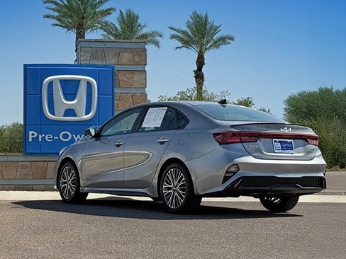 Used 2023 Kia Forte GT-Line w/ GT-Line Premium Package image 4