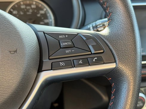 Used 2019 Nissan Kicks SR w/ SR Premium Package image 13