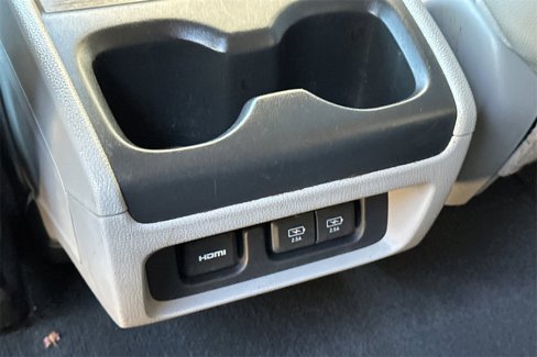 Used 2018 Honda Odyssey Elite image 13