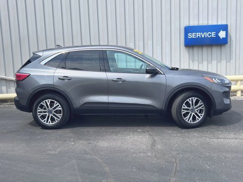 Used 2022 Ford Escape SEL image 11