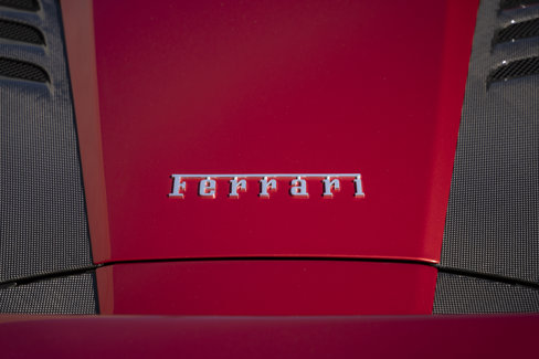Used 2021 Ferrari F8 Tributo image 18