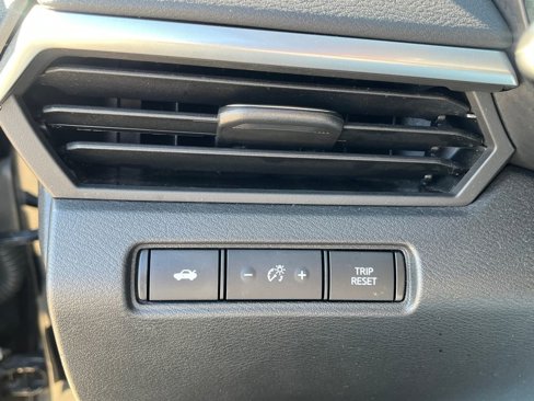 Used 2022 Nissan Altima 2.5 SV image 19