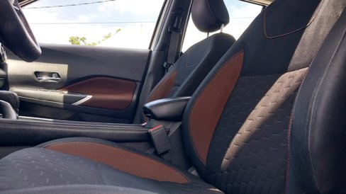Used 2022 Nissan Kicks SR image 17