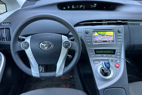 Used 2015 Toyota Prius Three image 14