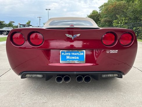 Used 2005 Chevrolet Corvette Convertible w/ Preferred Equipment Group image 4
