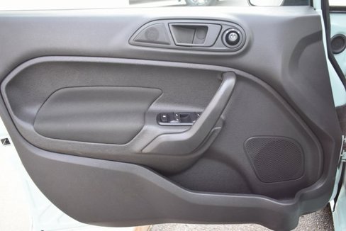 Used 2017 Ford Fiesta SE w/ Cold Weather Package image 14