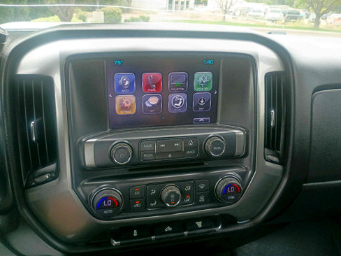 Used 2017 Chevrolet Silverado 2500 LT w/ LT Convenience Package image 19