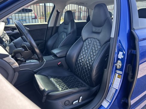 Used 2016 Audi S6 Prestige w/ Prestige Package image 25