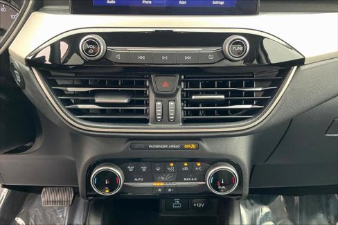 Used 2022 Ford Escape SE image 14