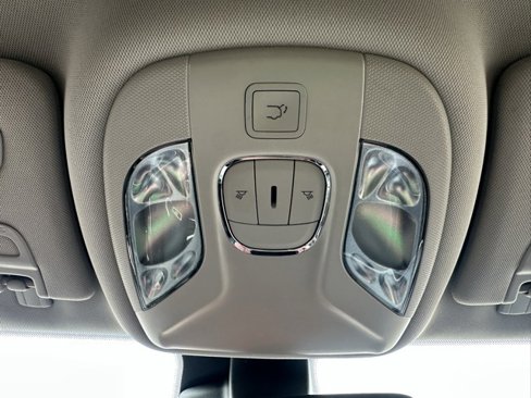 Certified 2022 Jeep Compass Latitude image 16