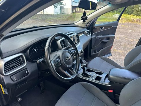 Used 2016 Kia Sorento LX w/ LX Convenience Package image 26